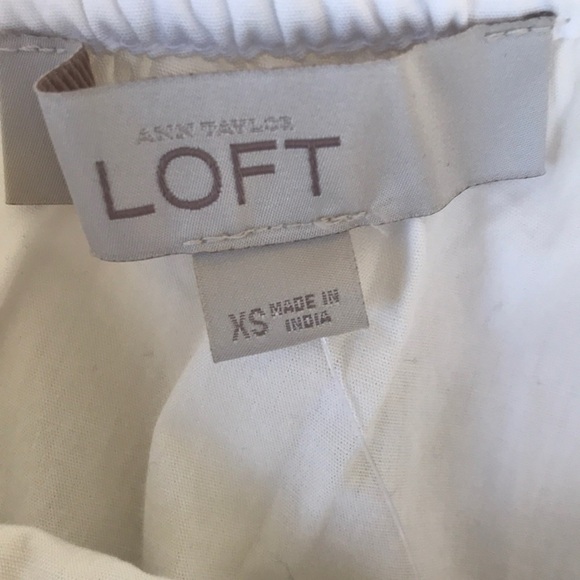 NWT! LOFT Size XS white one shoulder ruffled top - Picture 4 of 8